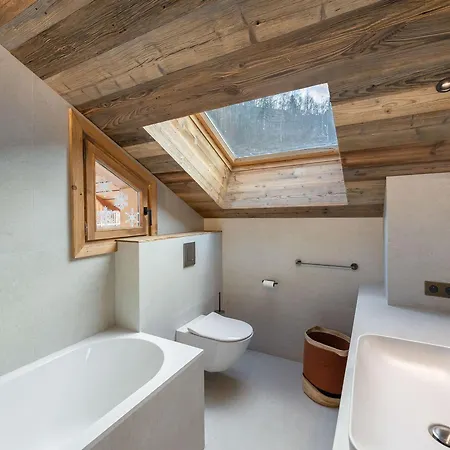 Chalet 5⭐ A Meribel Avec Spa, Salle De Sport, Proche Des Pistes Et Commerces - Fr-1-566-62 Les Allues